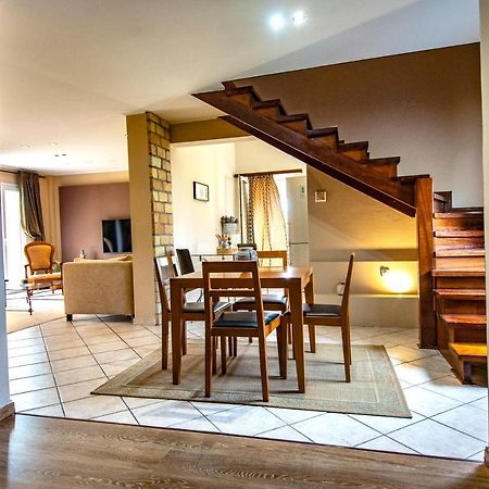 Sofi'S House & Garden Apartment Kanálion Екстериор снимка